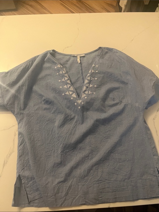 BCBGeneration Tops - BCBGeneration Light Blue Embroidered V-Neck Top